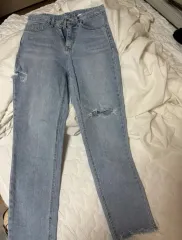 ライトブルー ダメージデニムパンツ