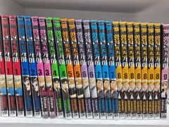 中古美品】 ゴールデンカムイ6-31巻セット＋ビジュアルブック付き
