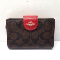 美品】COACH コーチ りんご柄 二つ折り財布 シグネチャー アップル