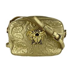 ⭐️VERSACE⭐️ヴェルサーチ メデューサ キルティング 丸型 - メルカリ