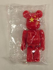 BE@RBRICK ベアブリック 100％ フラッグ 中国 - メルカリ
