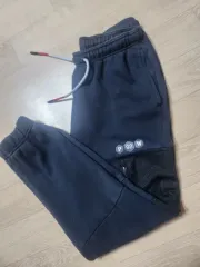 ナイキ ジョガーパンツ