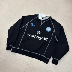 マハグリッド レイヤード カラ スウェットのサムネイル