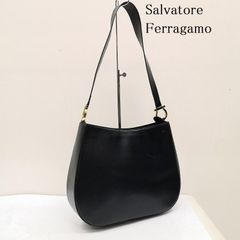 極美品✨サルヴァトーレフェラガモ ワンショルダーバッグ ナイロン 茶