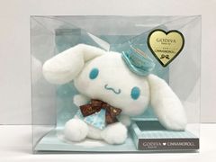 GODIVA 2024年 シナモン シナモロール ぬいぐるみ マスコットホルダー