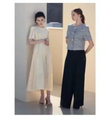 pium フロントリボンエナメルフリルウォレット ブラック 完売品 - メルカリ
