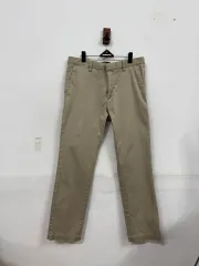 (33)バナナリパブリック チノパンツ