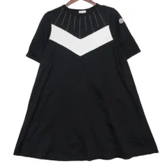 MONCLER モンクレール ワンピース ABITO ロング Tシャツ 袖ワッペン 半袖 トップス ブラック XS レディース 【中古】のサムネイル