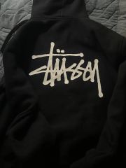 Stussy ブラック ジップアップパーカー L - メルカリ
