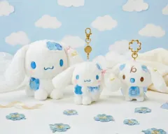 (正規品)Sanrio サンリオ シナモロール 四つ葉のクローバー 幸運 ぬいぐるみ キーホルダー
