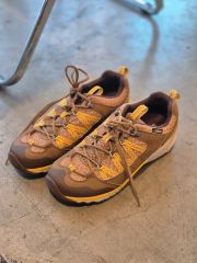 MERRELL トレッキングシューズ J037884 24.5cm - メルカリ