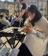 イ청아様着用) ISSEY MIYAKE(イッセイミヤケ) ウェーブリングコート アッシュベージュのサムネイル