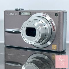 Panasonic LUMIX DMC-FX30 Sensual Brown, 7.2 Megapixels, 3.6x Optical Zoom, 28mm Wide-Angle Leica Lens, Compact Digital Camera.