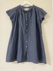 総刺し子　フリルスリーブ　半袖tシャツ　ペプラムトップス 総刺し子 フリルスリーブ 半袖tシャツ ペプラムトップス - メルカリ