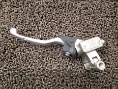 KTM 250EXC クラッチレバー マスターシリンダー ●B6413！VBKGSA KTM 【 2-546 】 キャブ車 動画有のサムネイル