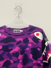 A BATHING APE パープル カモフラージュ Tシャツ