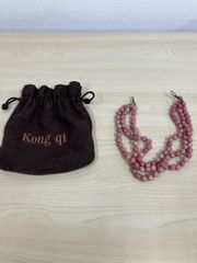 美品☆Kong qi(コンチィー)シェル3連ネックレス - メルカリ