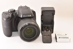 美品】FUJIFILM JX280コンパクトデジタルカメラ 本体 レッド - メルカリ