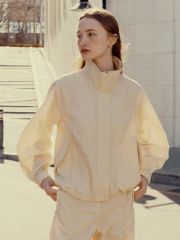 トゥデイフル Nylon Ripstop Blouson クリーム - メルカリ