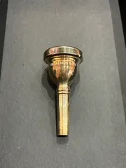 トロンボーン・ユーフォニアム用マウスピース　VINCENT BACH 6-1/2A 中古品　【管理番号9080】のサムネイル