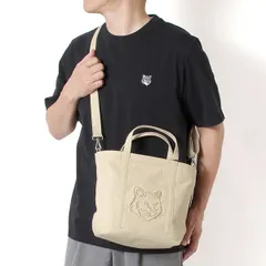 26SSモデル メゾン キツネ MAISON KITSUNE メンズ フォックスヘッド スモール トートバッグ【0432 MACADAMIA】 LW05103WW0107 0432/【2026SS】m-bagのサムネイル