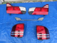 中期型デリカD:5 純正テールランプセット - メルカリ