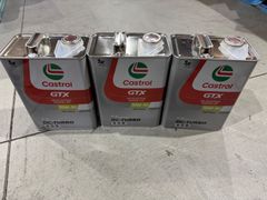 Castrol GTX 10W-30 エンジンオイル 4L ×4缶 - メルカリ