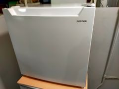 未使用品REFAGE ノンフロン冷蔵庫 46L YRZ-C05L 2024年製 - メルカリ