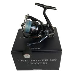 美品 17 ツインパワー XD C3000HG リブレ ハンドルノブ付き - メルカリ