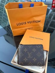 現行品NFCタグ LOUISVUITTON】ジッピーコインパース コインケース