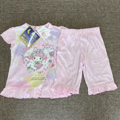 新品　マイメロディ★蓄光★半袖パジャマ★110cmのサムネイル