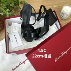 新品フェラガモVIOLEᎢサンダル　バイオレット　ヴァラリボン4.5C　22cmのサムネイル