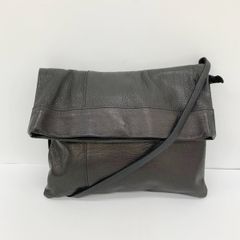 メンズ 美品 6万超 DIONIGI イタリア製 レザーショルダーバッグ 