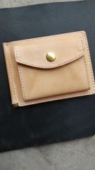 ハンドメイド】クロコ柄ヌメ革のマネークリップ留めホック付き - メルカリ