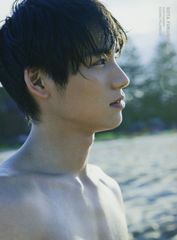 【送料無料】福士蒼汰さん掲載8ページセット(A4サイズ) 福士蒼汰 写真集 2冊まとめ売り - メルカリ