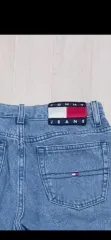 Tommy Jeans デニム ズボン ロールアップ デニム パンツ Tommy Hilfiger ビックロゴ デニム