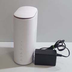 VCG-A01W HEMS対応 EVPS通信アダプターWi-Fi/LAN対応 オムロン 通信アダプタ VCG-A01W【太陽光・蓄電池用 HEMS】 - メルカリ