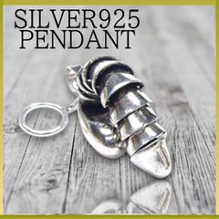 ○【特価品】シルバー925 サンシンボル ヤジリ型 ペンダント - メルカリ