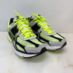 (275) NIKE ナイキ スニーカー ズーム ボメロ5 ランニングシューズ 蛍光