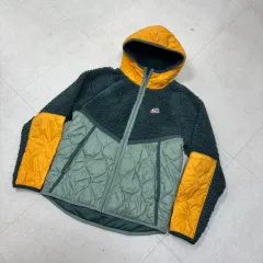 ナイキ フリース キルティング バイカラー フーデッド ジャケット