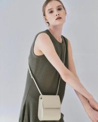 LOEWE クロシェ ショルダーバッグノベルティ - メルカリ