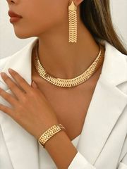 Women's Jewelry Set - 4-Piece Set: Mid-East Style Simple Wide Chain Necklace & Bracelet Jewelry Set, Fashion Punk Design