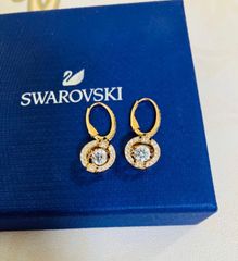 SWAROVSKI 大粒クリスタル 『ピアス』イエローゴールド 正規品 - メルカリ