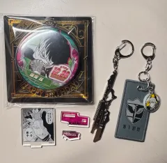 怪獣8号 鳴見弦 武器 キーホルダー グッズ まとめ 誕生日 バッジ 出品 キコパネル
