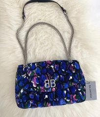 希少☆美品 BALENCIAGA CRUSH SLING ラージスリングフローラ - メルカリ