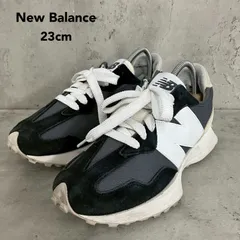 New Balance ニューバランス 327 23cm U327FE オールブラック 黒 レディース スニーカー シューズ 厚底 レトロ モダン ランニング 韓国 ファッション Y2K 希少 人気 定番 ローカット 23.0 運動靴 靴 おしゃれ ★ ■■