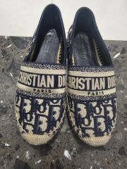 Christian Dior トワルドジュイスリッポン グレー刺繍 - メルカリ