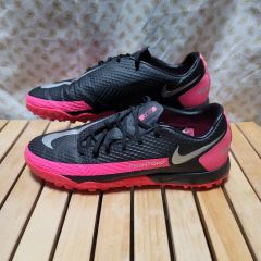 Nike テニスシューズ 　ナダル　エア　ズームケージ3 Nike テニスシューズ ナダル エア ズームケージ3 - メルカリ