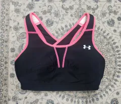 UNDER ARMOUR アンダーアーマー ブラック/ピンク スポーツブラ S