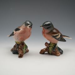 ベスウィック BESWICK 競走馬 ミルリーフ 木台付き フィギュア 陶器